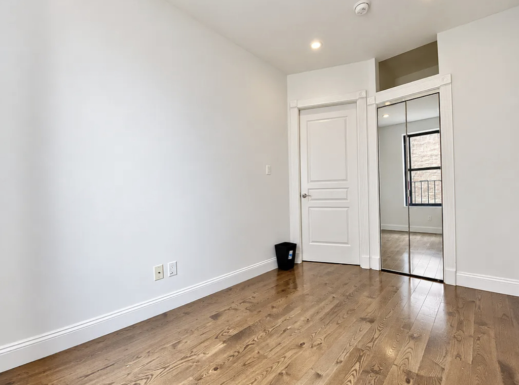 3620 Broadway - Photo 11