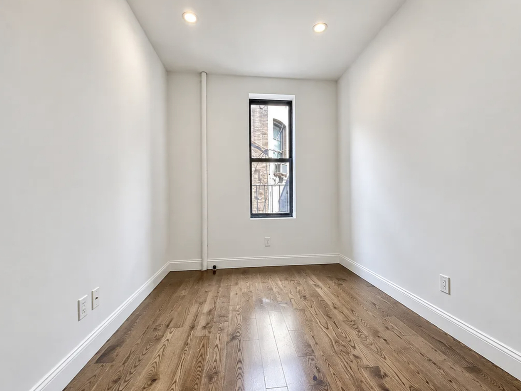 3620 Broadway - Photo 6