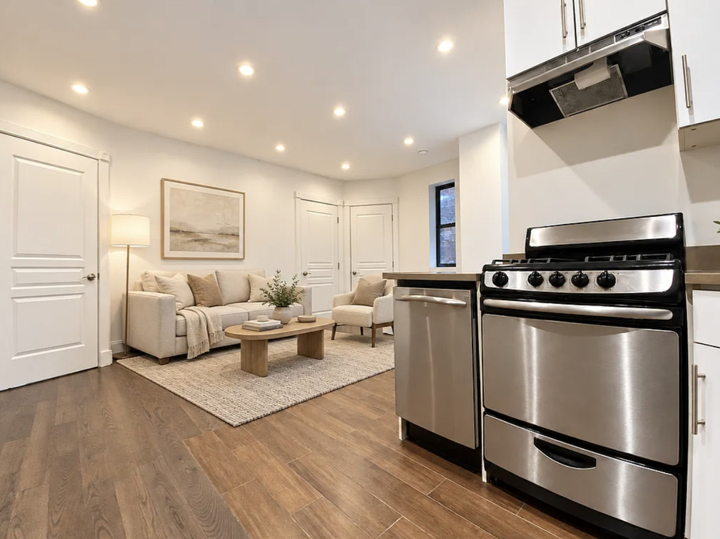 3620 Broadway - Photo 0
