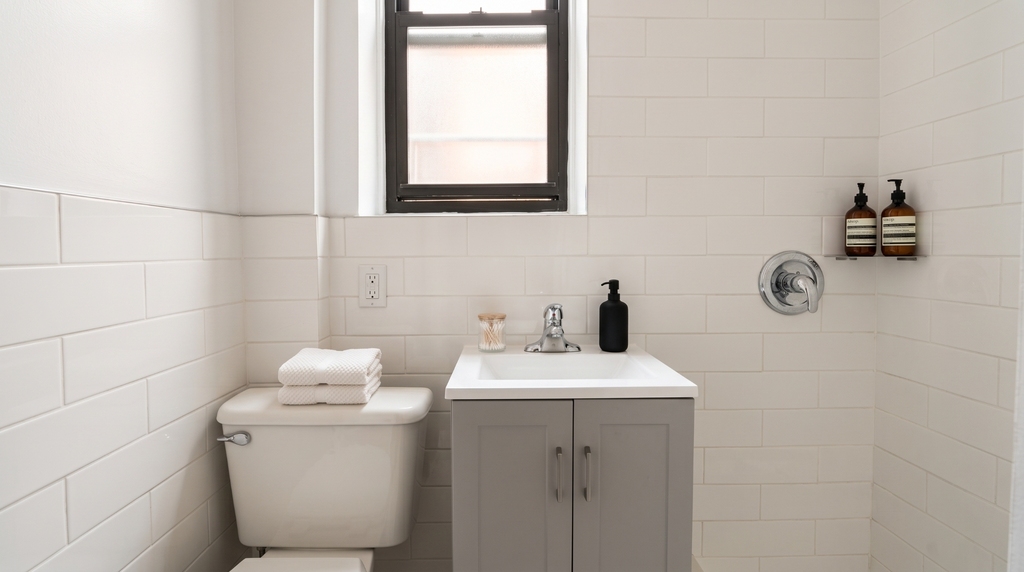 730 Amsterdam Avenue - Photo 6