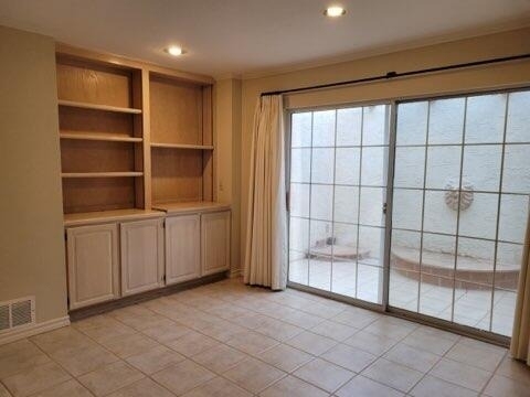 1027 Los Jardines Circle - Photo 3