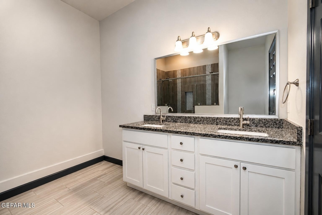 6036 Oleaster Drive - Photo 27