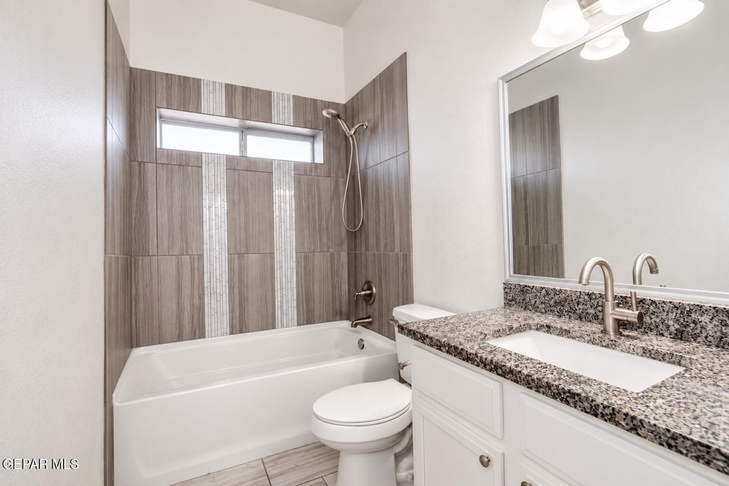 6036 Oleaster Drive - Photo 18