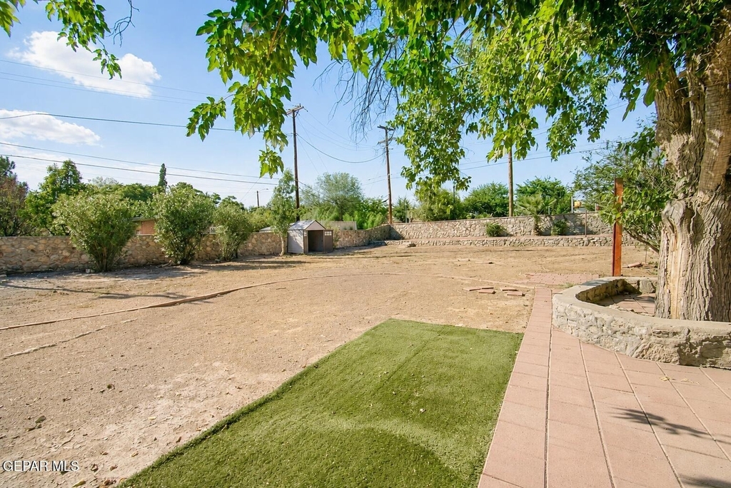 5051 Montoya Drive - Photo 16