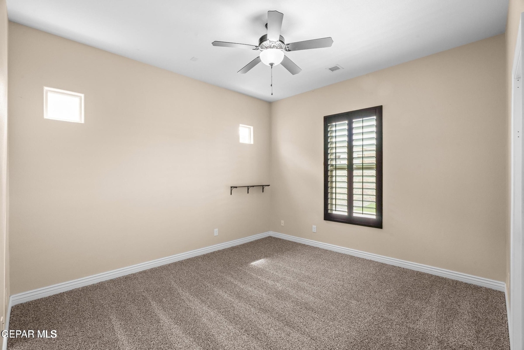 14860 Harry Flournoy Avenue - Photo 20