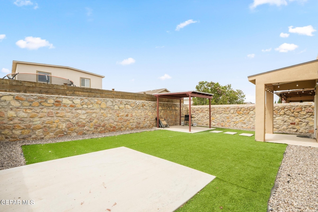 14860 Harry Flournoy Avenue - Photo 8