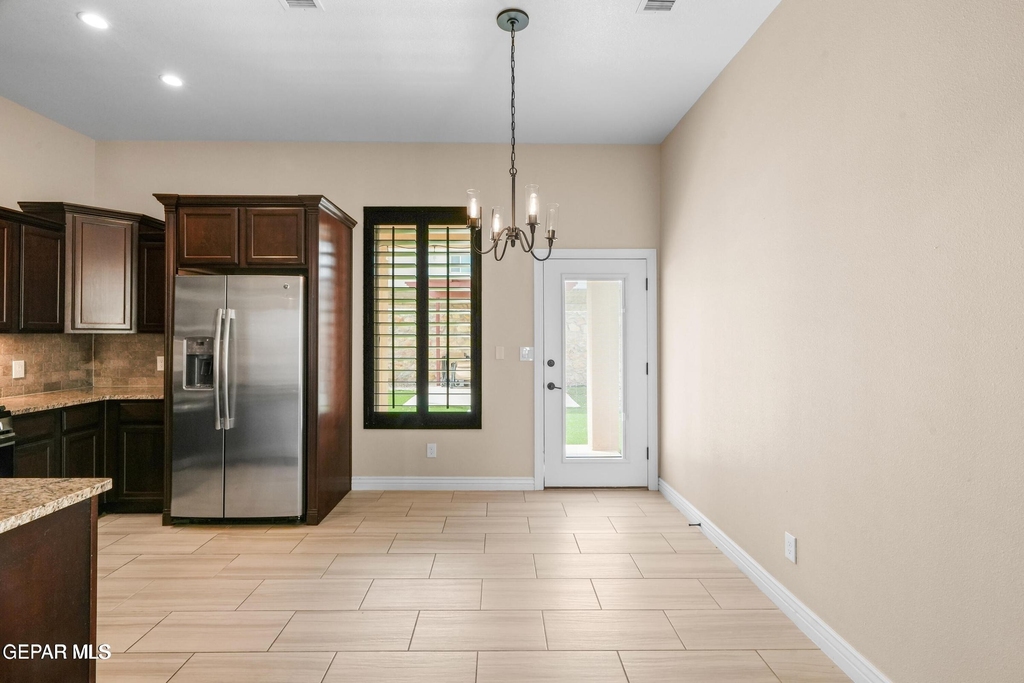 14860 Harry Flournoy Avenue - Photo 27