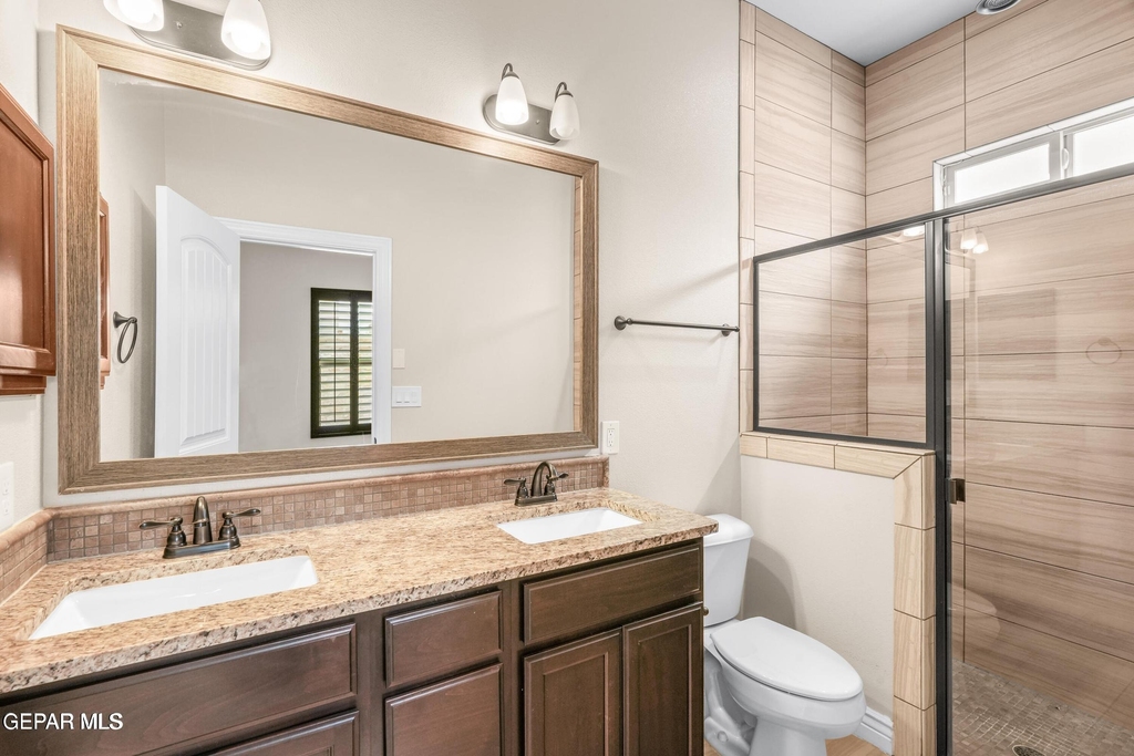 14860 Harry Flournoy Avenue - Photo 16