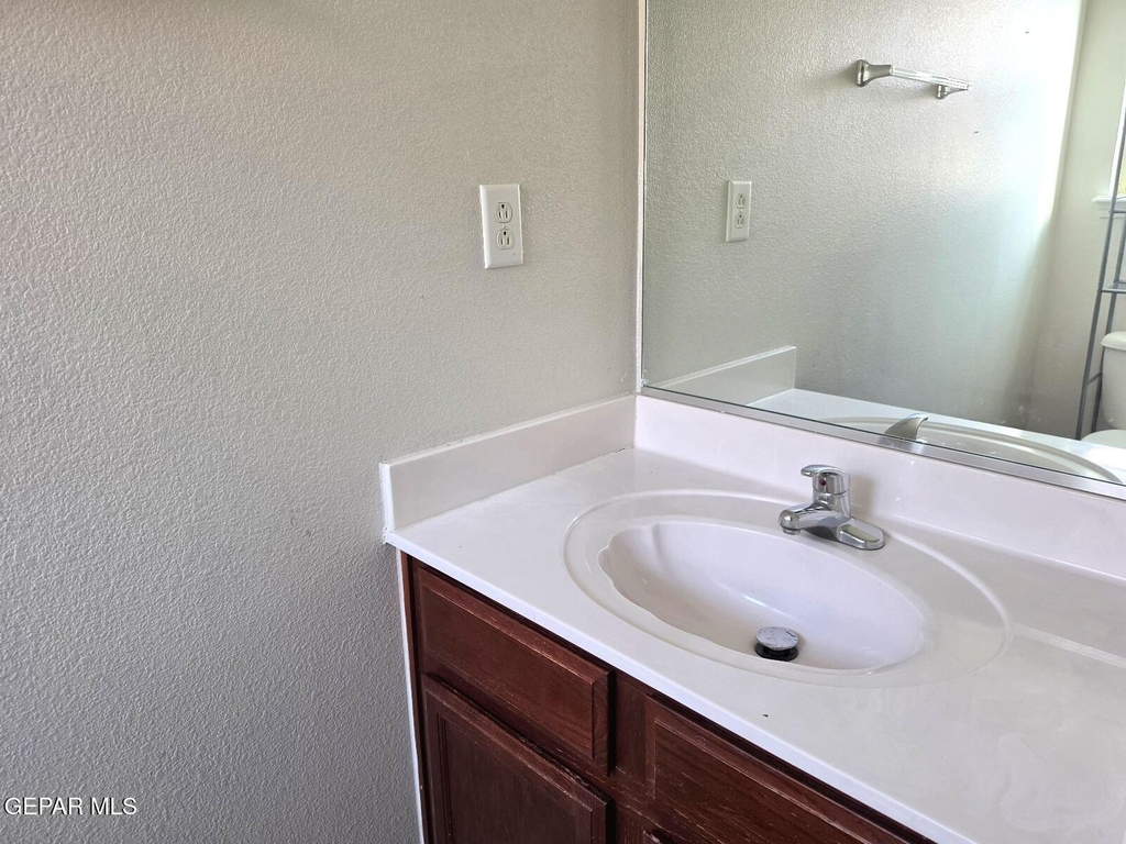 14437 Navajo Point Drive - Photo 21