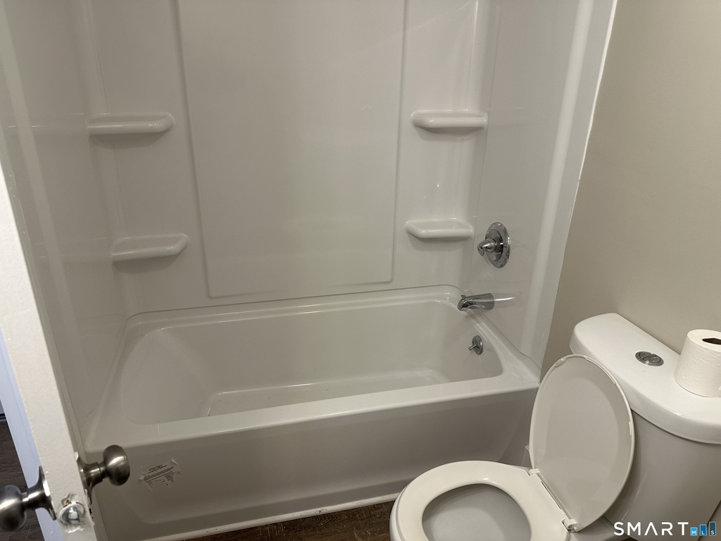 47 Sumner Street - Photo 10
