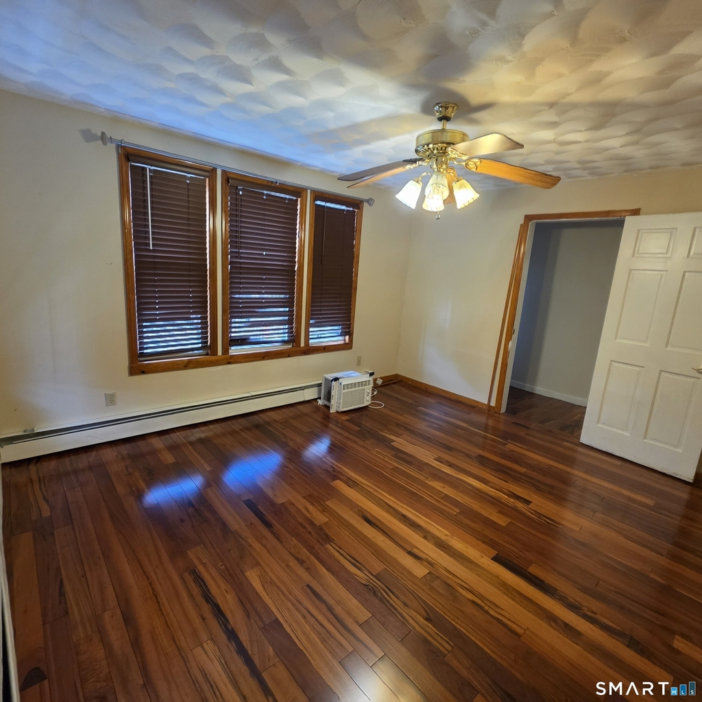 664 Main Street - Photo 11