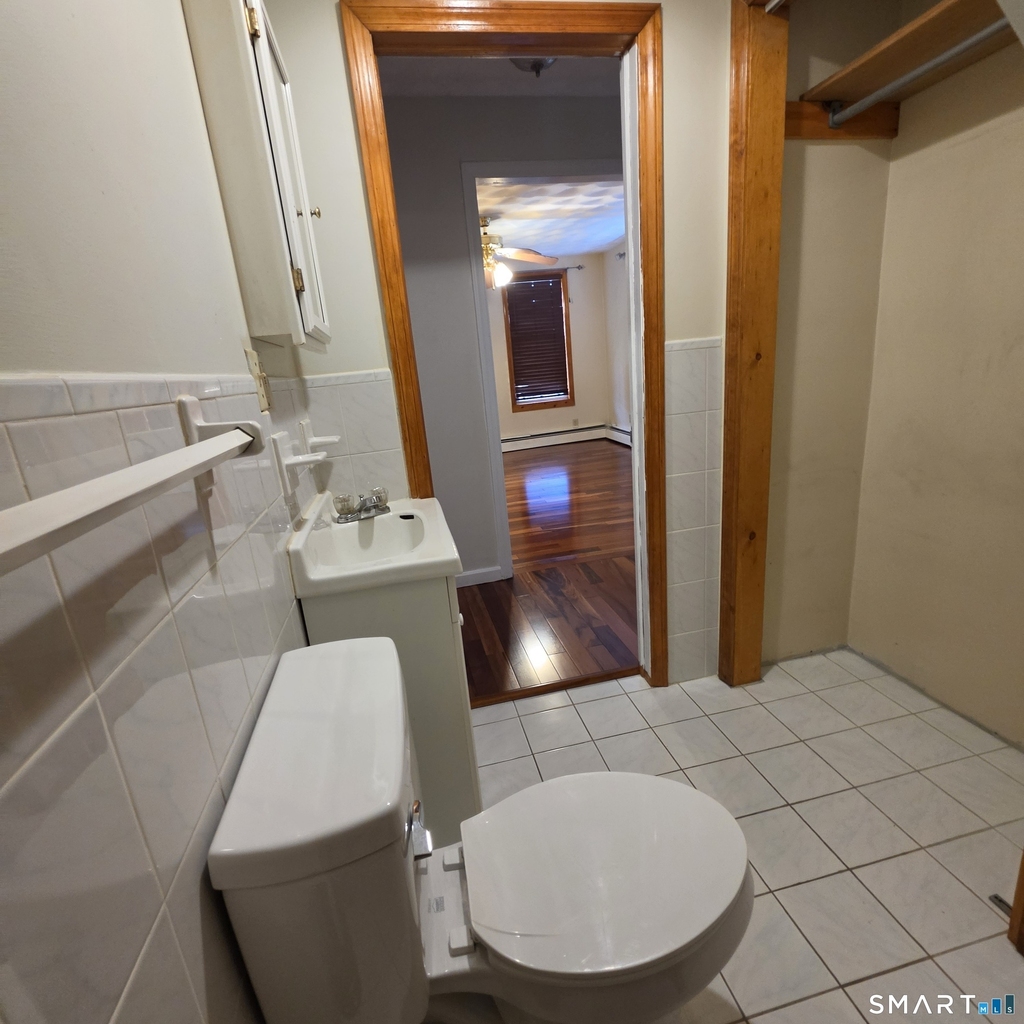 664 Main Street - Photo 6