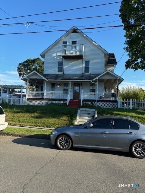 44-46 Hoyt Street - Photo 0