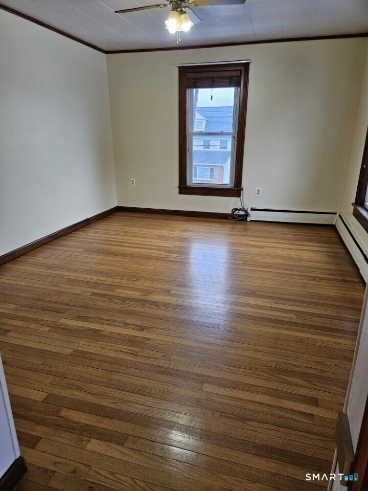 44-46 Hoyt Street - Photo 3
