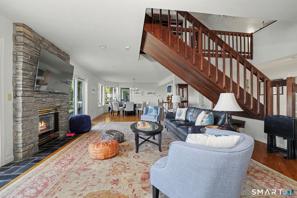 54 Shore Road - Photo 4