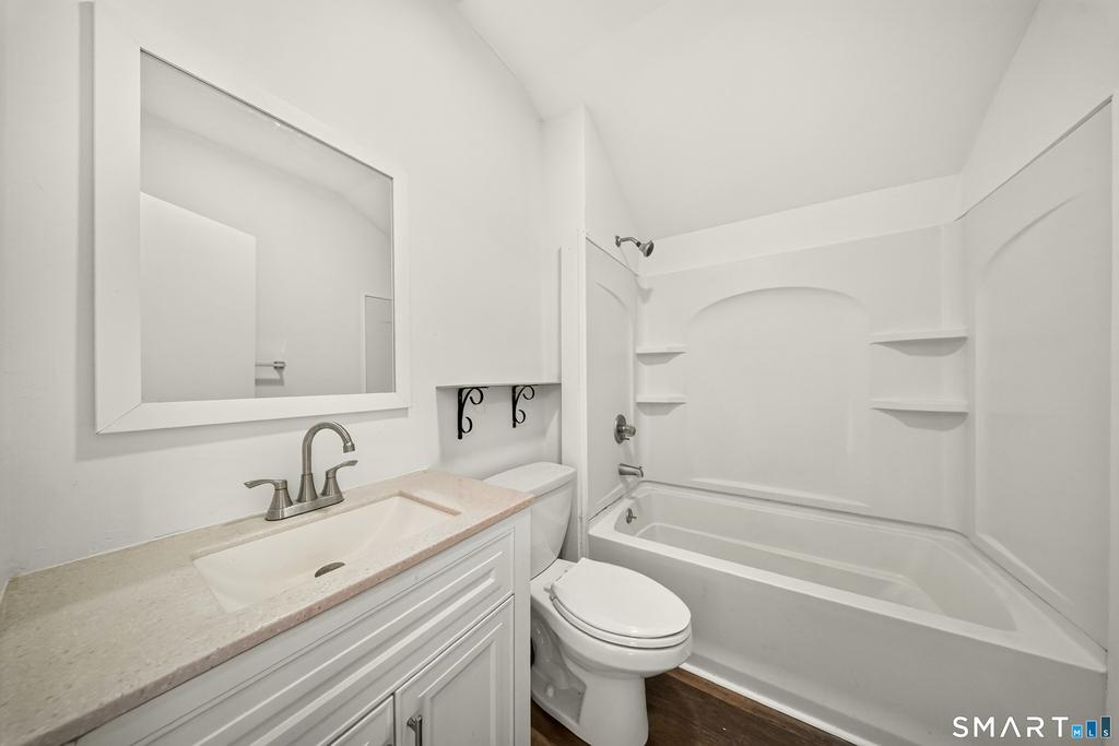 42-46 Hanford Avenue - Photo 1