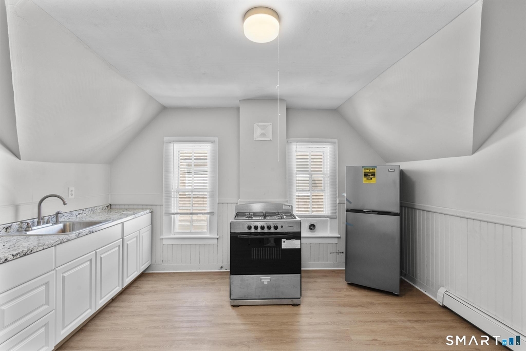 155 Babcock Street - Photo 1