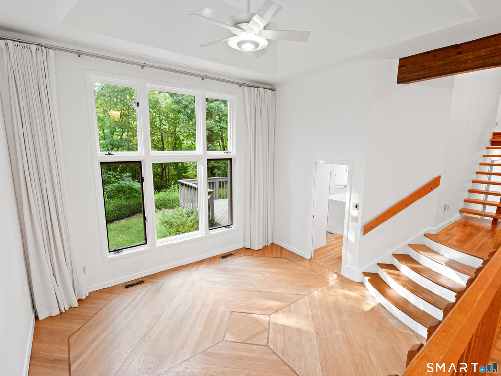 8 Sierra Way - Photo 3