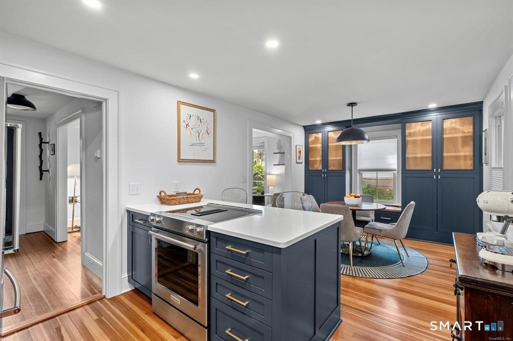 136 Whitman Avenue - Photo 6