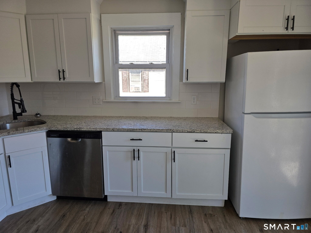 82 Windsor Street - Photo 6