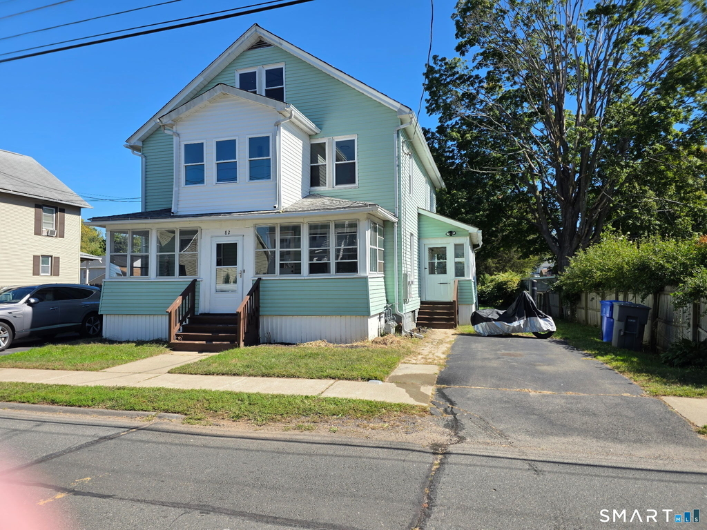 82 Windsor Street - Photo 1
