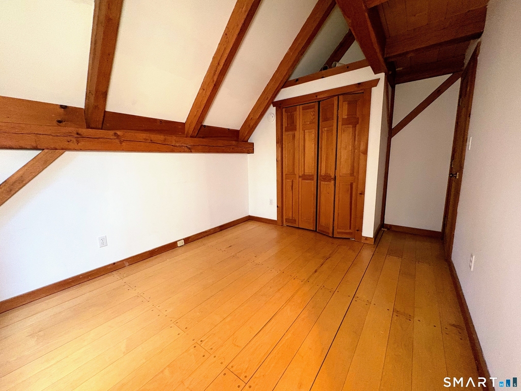 8 Equestrian Drive - Photo 15