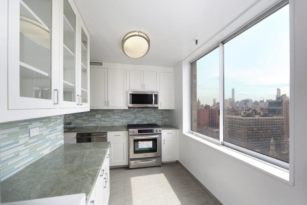 West End Avenue  West 80th St. - Photo 3