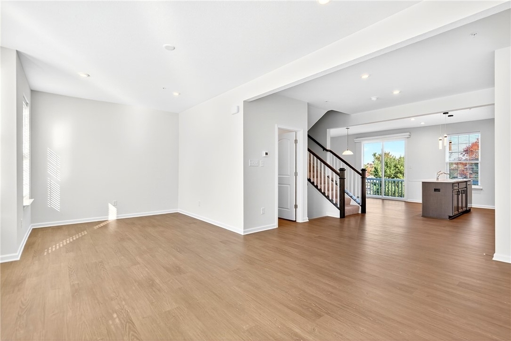 600 Dana Dr - Photo 4