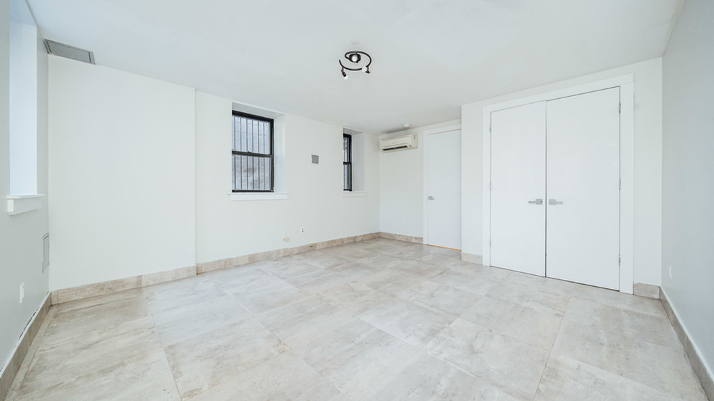 1465 Bushwick Avenue - Photo 9