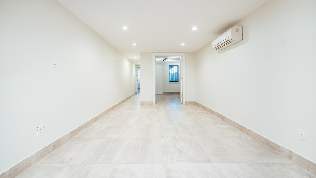 1465 Bushwick Avenue - Photo 11