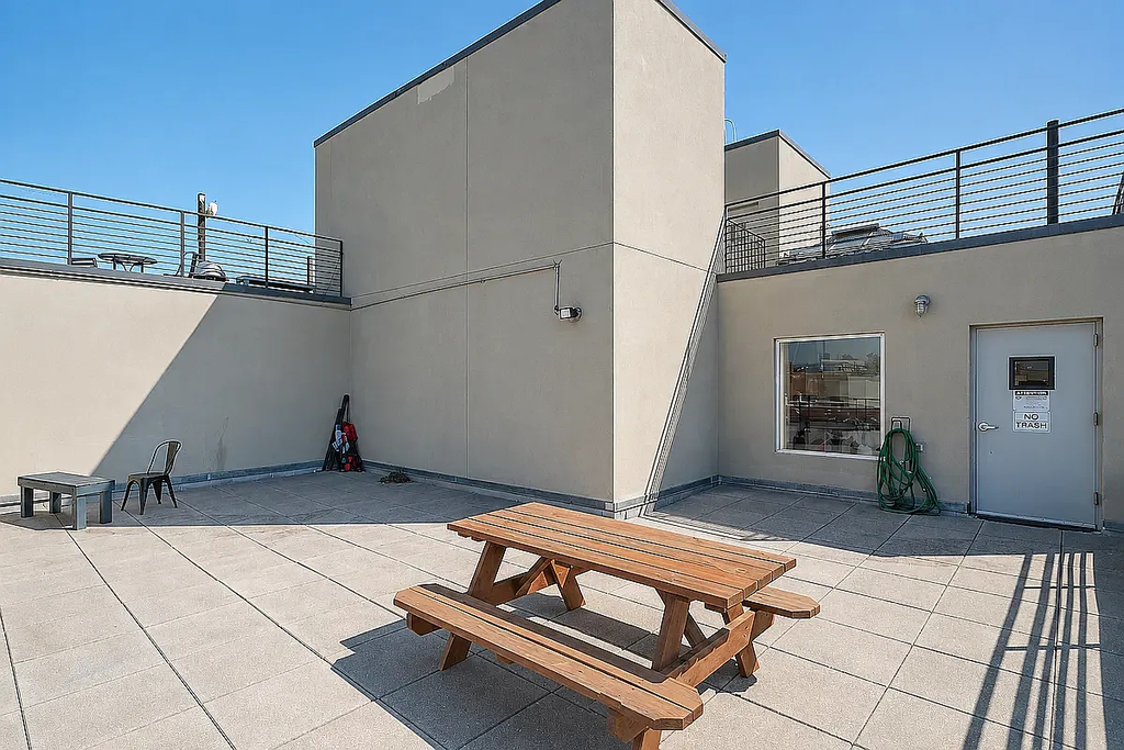286 Stanhope Street - Photo 12