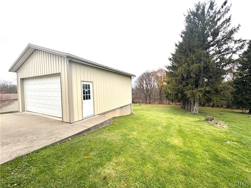 25 Grant Street - Photo 3