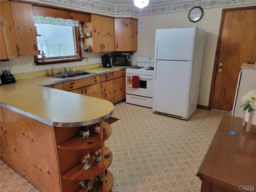 1894 W Lake Road - Photo 6