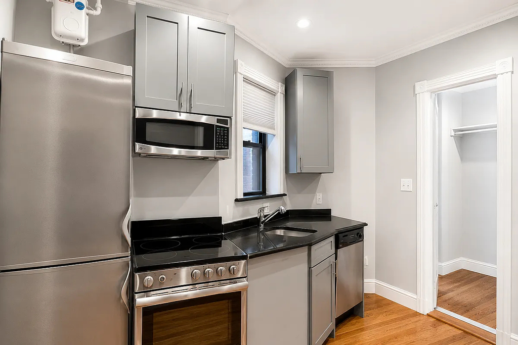 East 23rd Street & 2nd Ave. - Photo 2