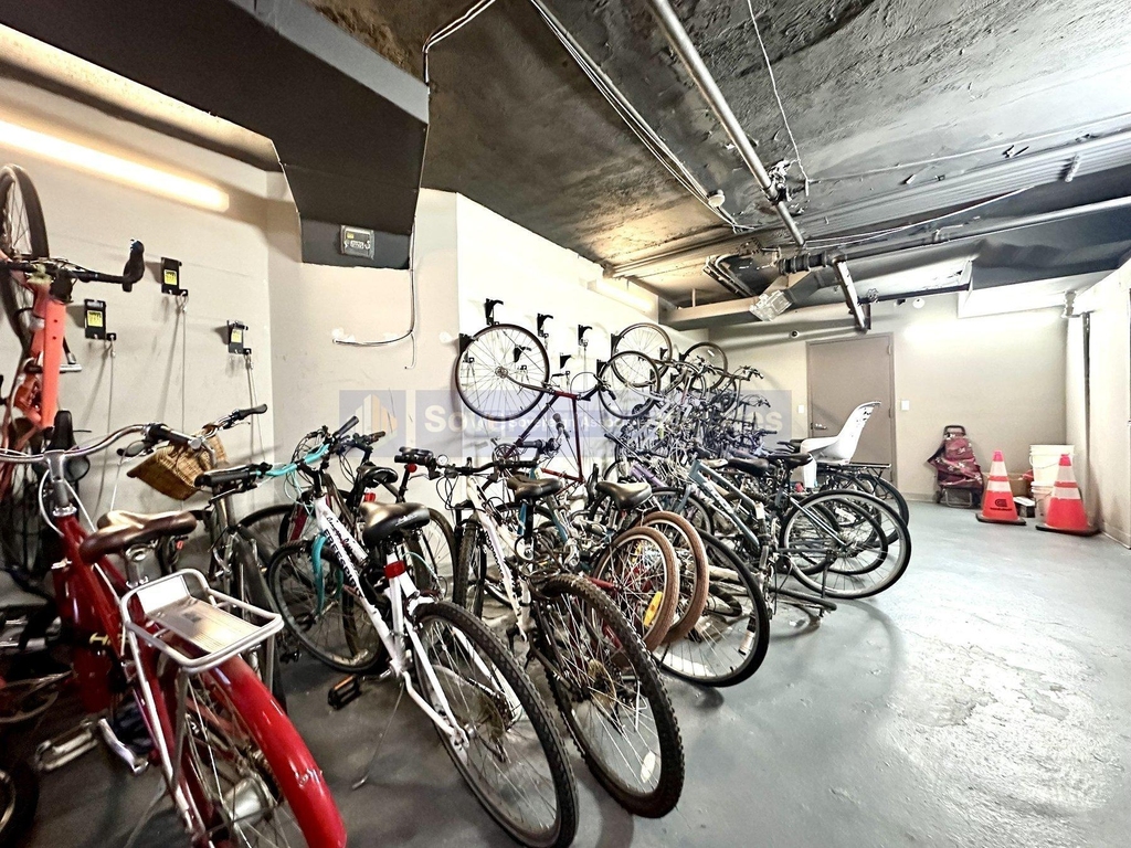 609 West 137th Street - Photo 19
