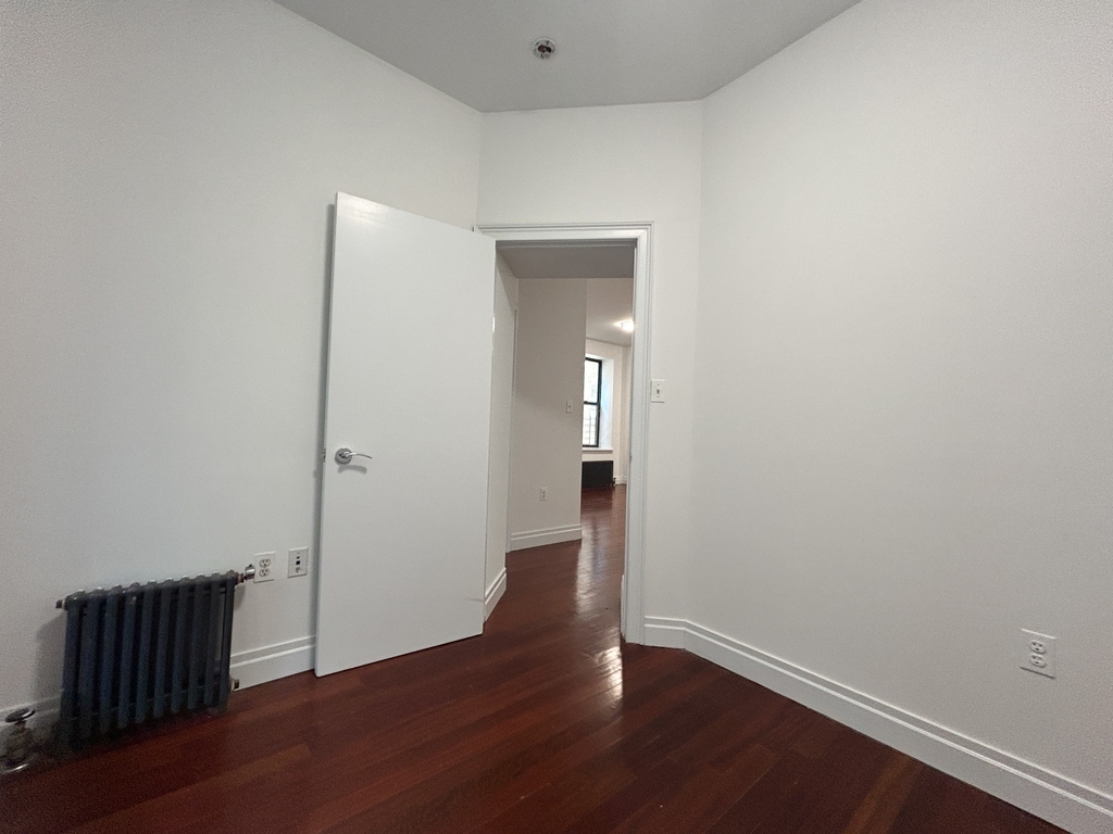 609 West 137th Street - Photo 6