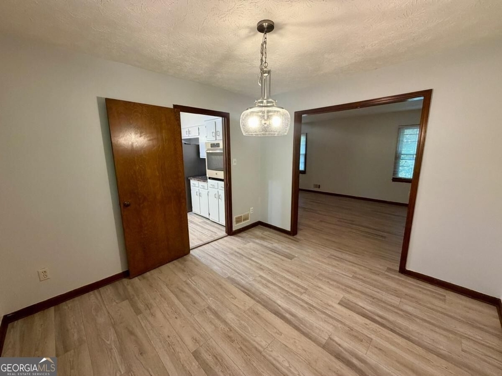 380 Shelton Woods Court - Photo 7