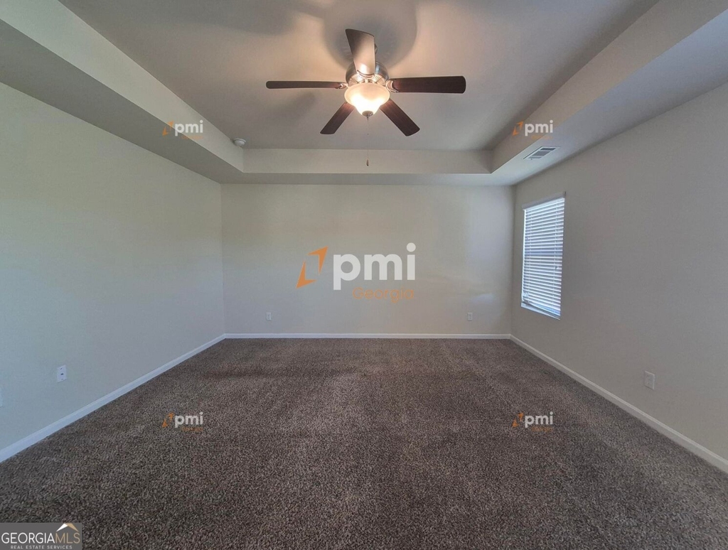 1236 Faye Court - Photo 8