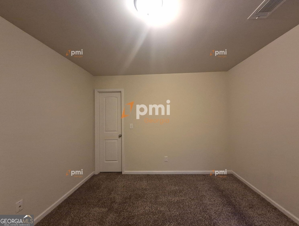 1236 Faye Court - Photo 9