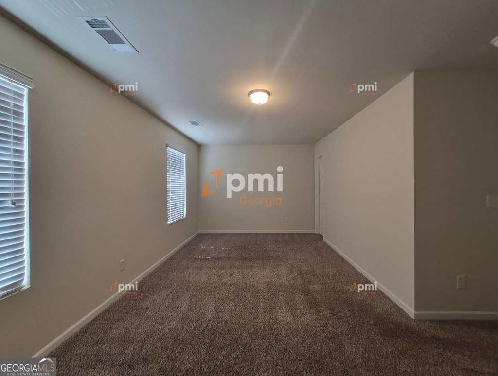 1236 Faye Court - Photo 6