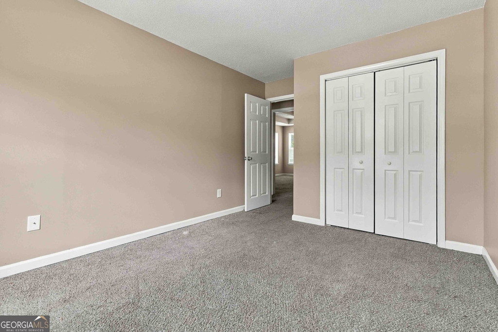 7049 Sir Galahad Way - Photo 20