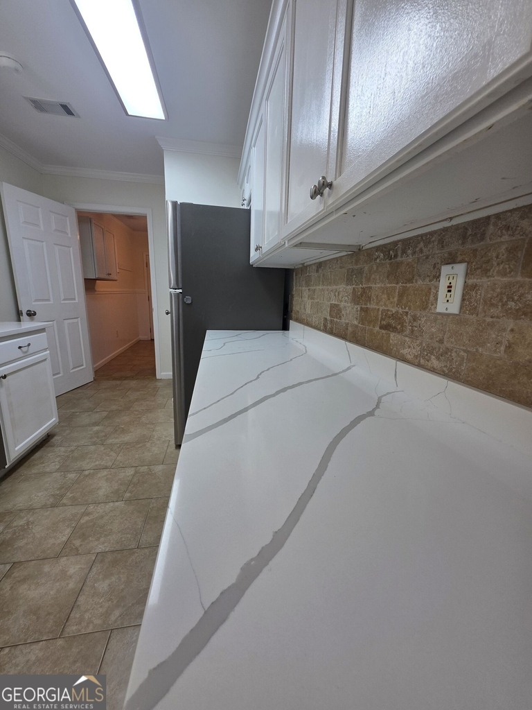 852 Hines Road - Photo 3