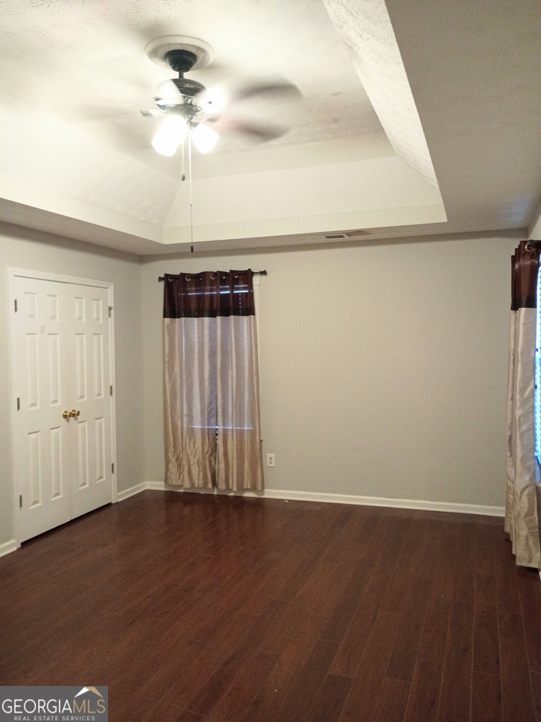 295 Vaness Drive - Photo 24