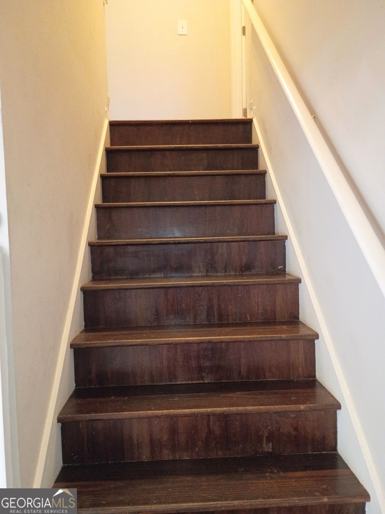 295 Vaness Drive - Photo 15