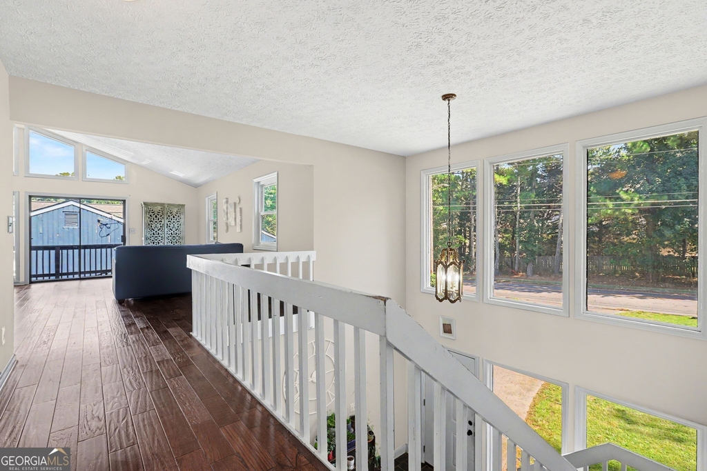 3169 N Hembree Road - Photo 5