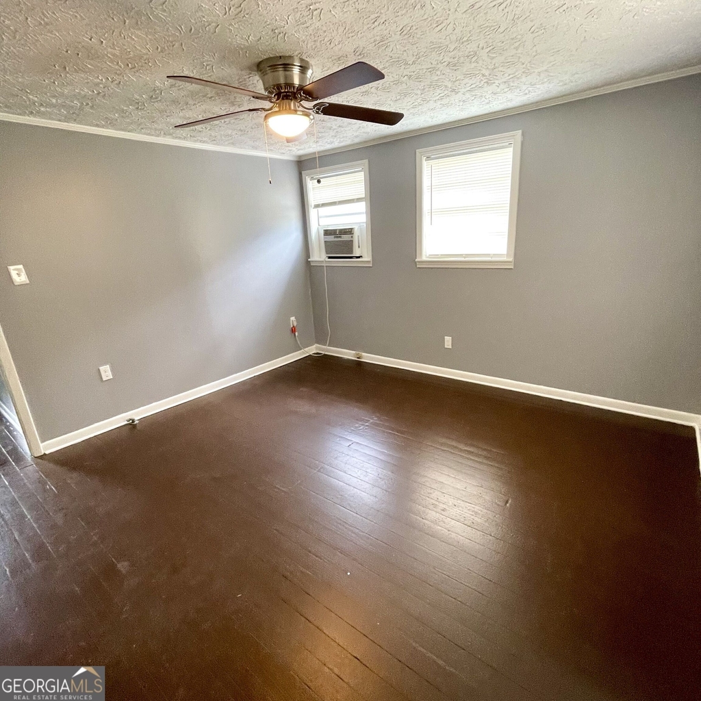 306 E Moore Street - Photo 12