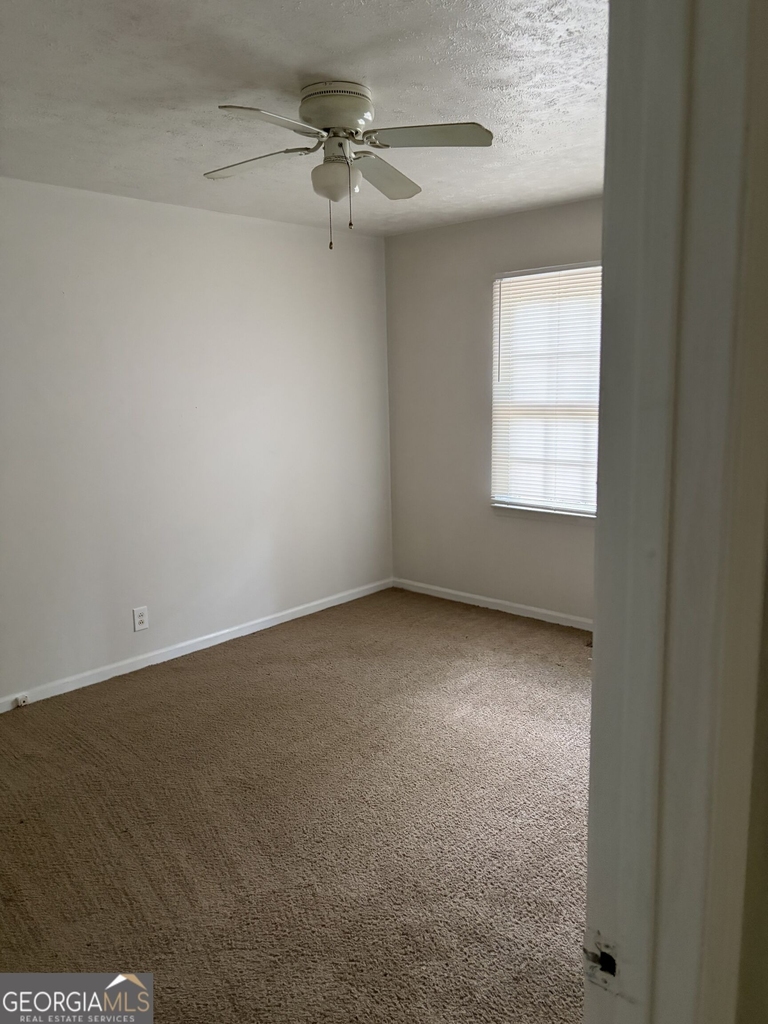 1379 Wills Place - Photo 6