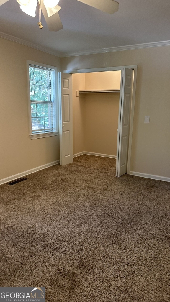 1934 Ivy Glen Drive Se - Photo 10