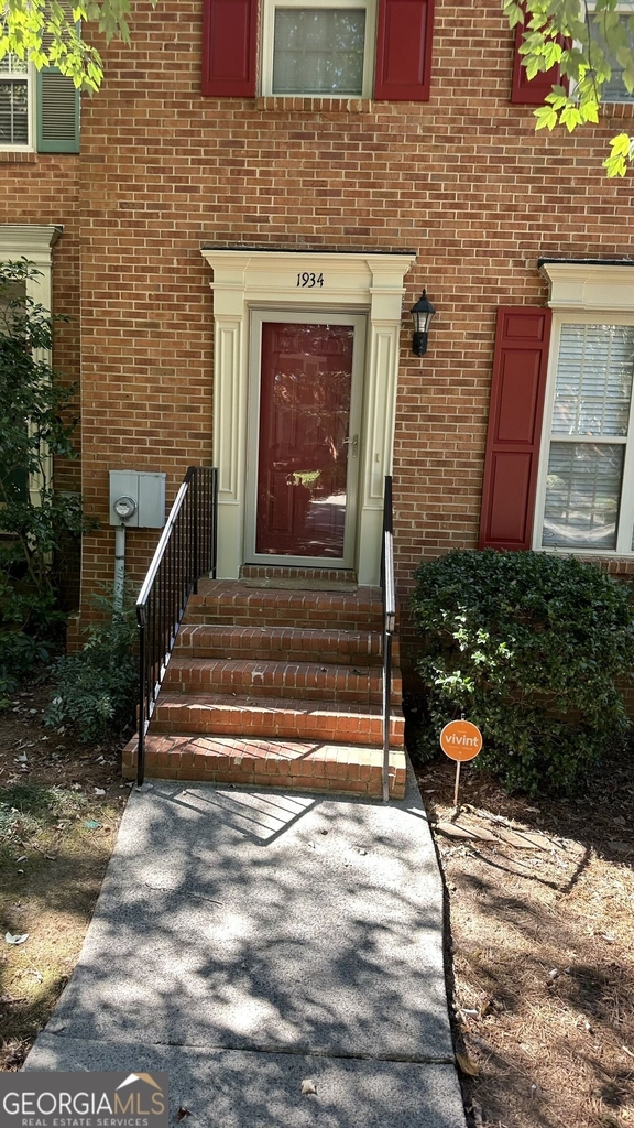 1934 Ivy Glen Drive Se - Photo 2