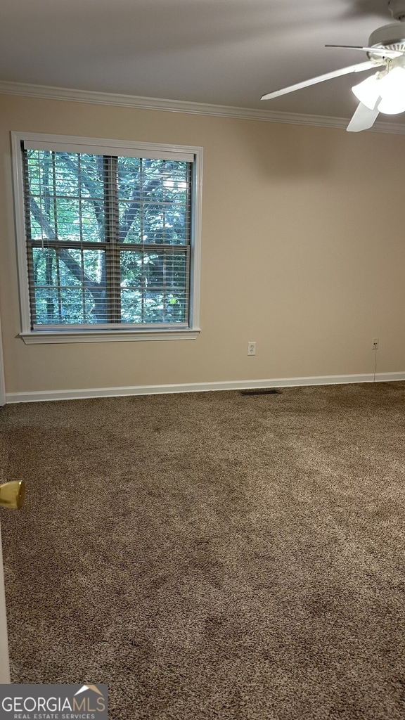 1934 Ivy Glen Drive Se - Photo 5